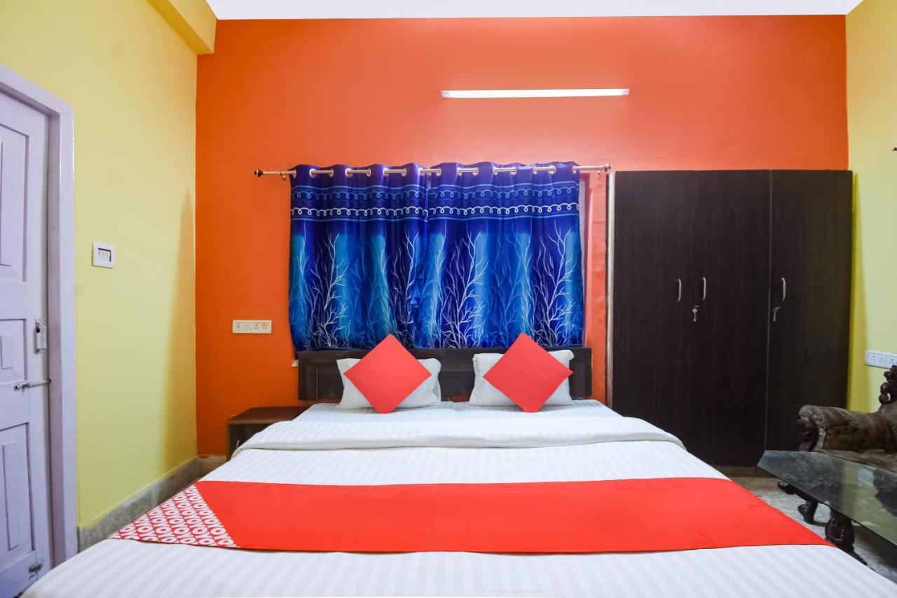 Oyo 60595 Happy Hut Hotel